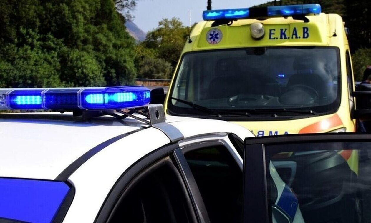 Σοβαρό τροχαίο στο Ηράκλειο: Μηχανή έπεσε στα βράχια – Στο νοσοκομείο δύο 17χρονοι