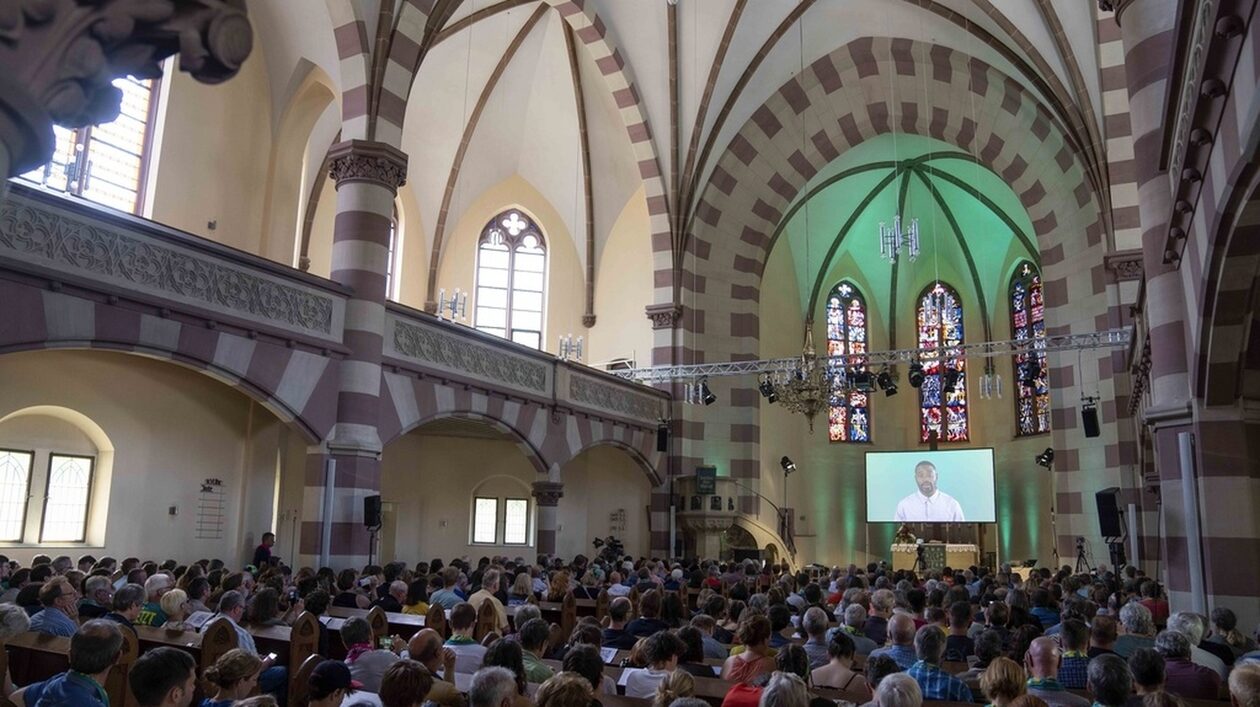 Γερμανία: Ανατριχιαστικά στοιχεία για την κακοποίηση ανηλίκων από την Προτεσταντική Εκκλησία