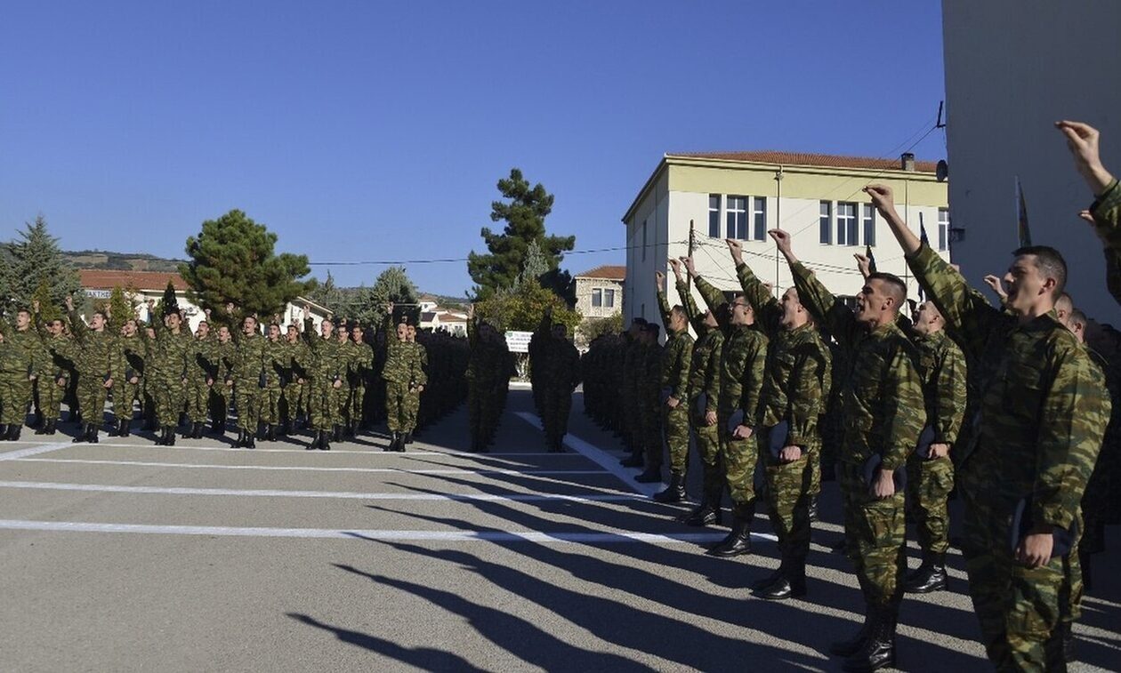 Τι αλλάζει στη στρατιωτική θητεία – Όσα πρέπει να γνωρίζουν οι νέοι φαντάροι