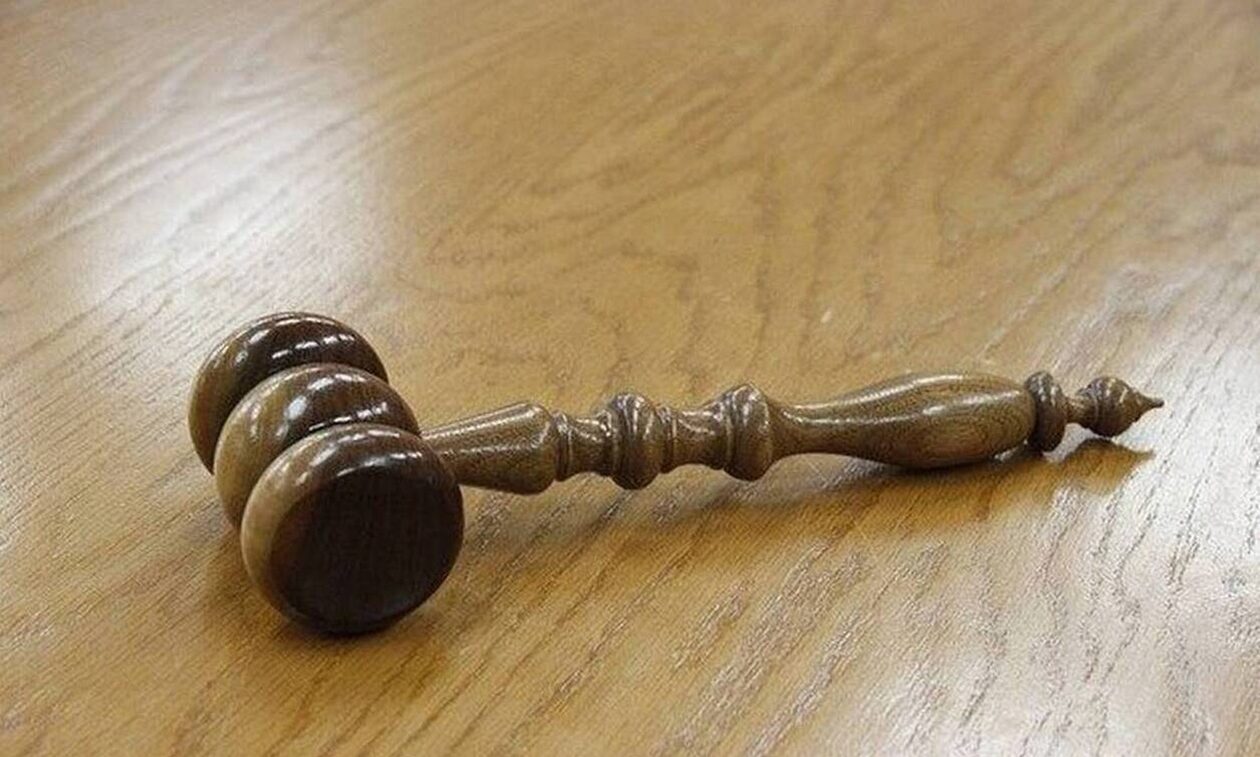 Χανιά: Προφυλακιστέοι κρίθηκαν οι δύο άνδρες για έκρηξη σε αυτοκίνητο αστυνομικού