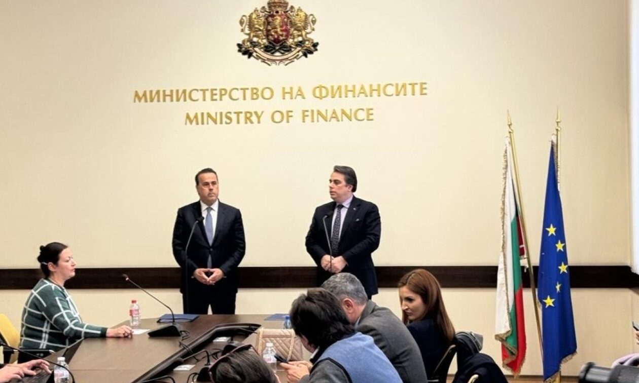 Σταύρος Παπασταύρου: Στη Βουλγαρία ο Υπουργός Επικρατείας – «Πυλώνας σταθερότητας στην περιοχή»