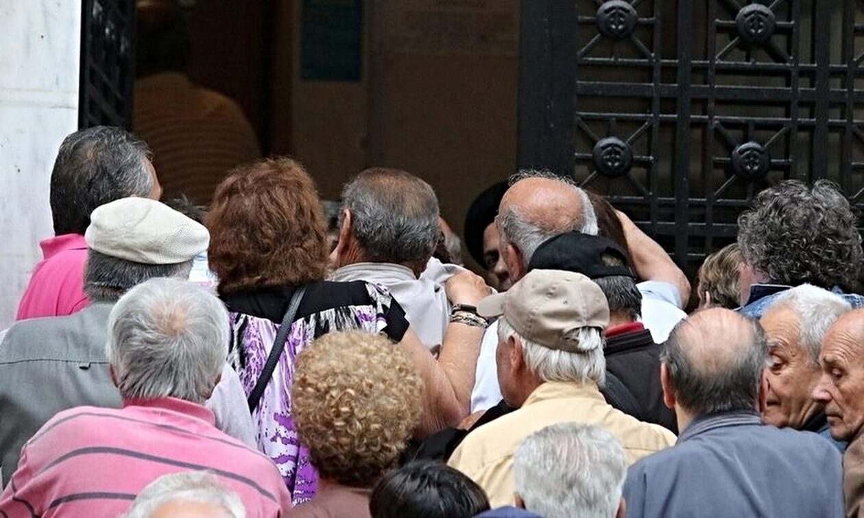 Οδηγός για 100.000 εργαζόμενους συνταξιούχους: Πώς δηλώνουν εισοδήματα – Τι ισχύει με τις κρατήσεις