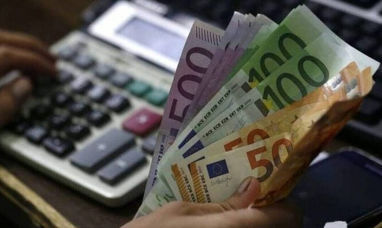 Ενωση Εργαζομένων Καταναλωτών: Πέτυχε διαγραφή του 55% των οφειλών που ρύθμισε το 2023