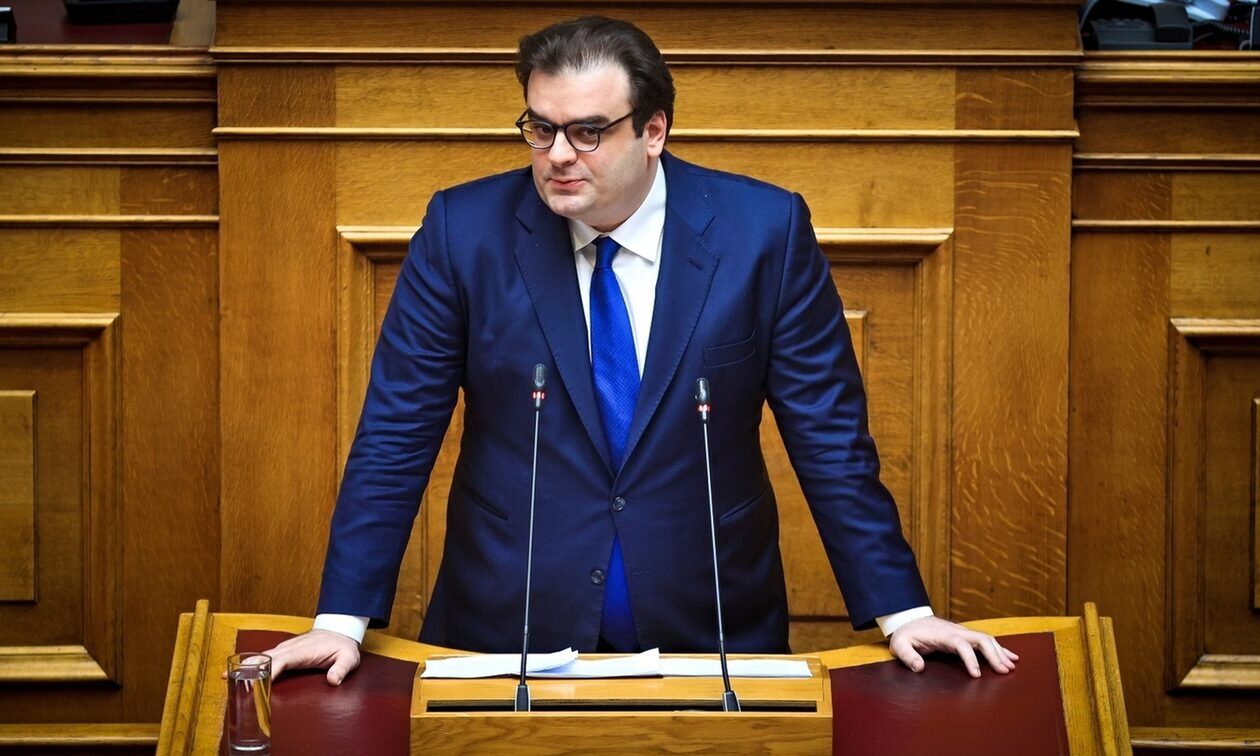 Κυριάκος Πιερρακάκης: Στηρίζουμε έμπρακτα το ελληνικό δημόσιο πανεπιστήμιο