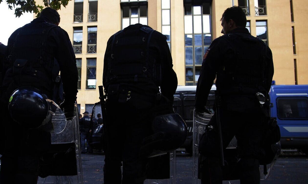 Ιταλία: Συνελήφθη 22χρονος από την Ιορδανία ως υπεύθυνος για τη ρήψη μολότοφ στη Φλωρεντία