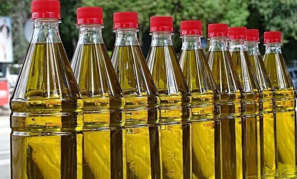 Χειροπέδες σε 48χρονο στη Δυτική Αττική που πουλούσε νοθευμένο λάδι
