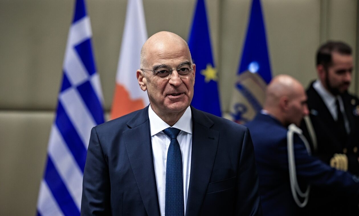 Δένδιας για στρατιωτική θητεία: «Δεν θέλουμε να τη μειώσουμε, αλλά να την αλλάξουμε»