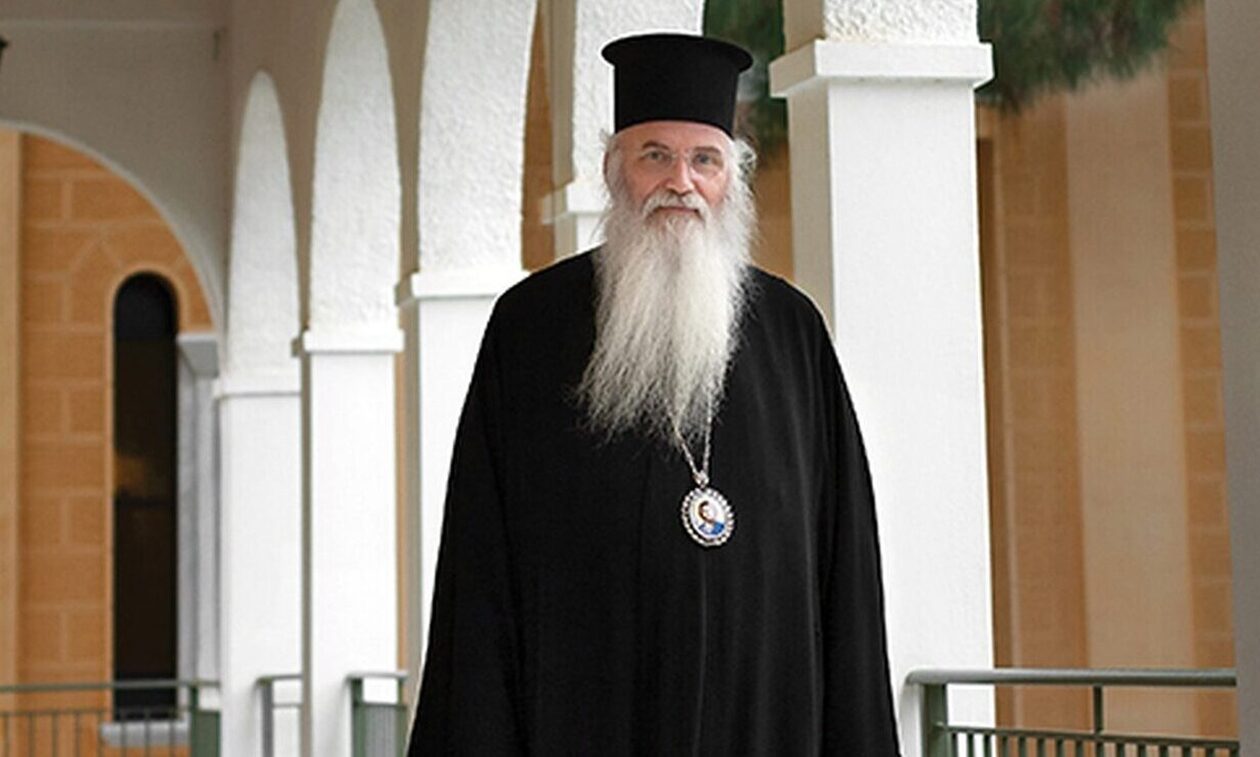 Μητροπολίτης Μεσογαίας: 200 ευρώ στους πολύτεκνους – Να γίνει μια ειρηνική πορεία