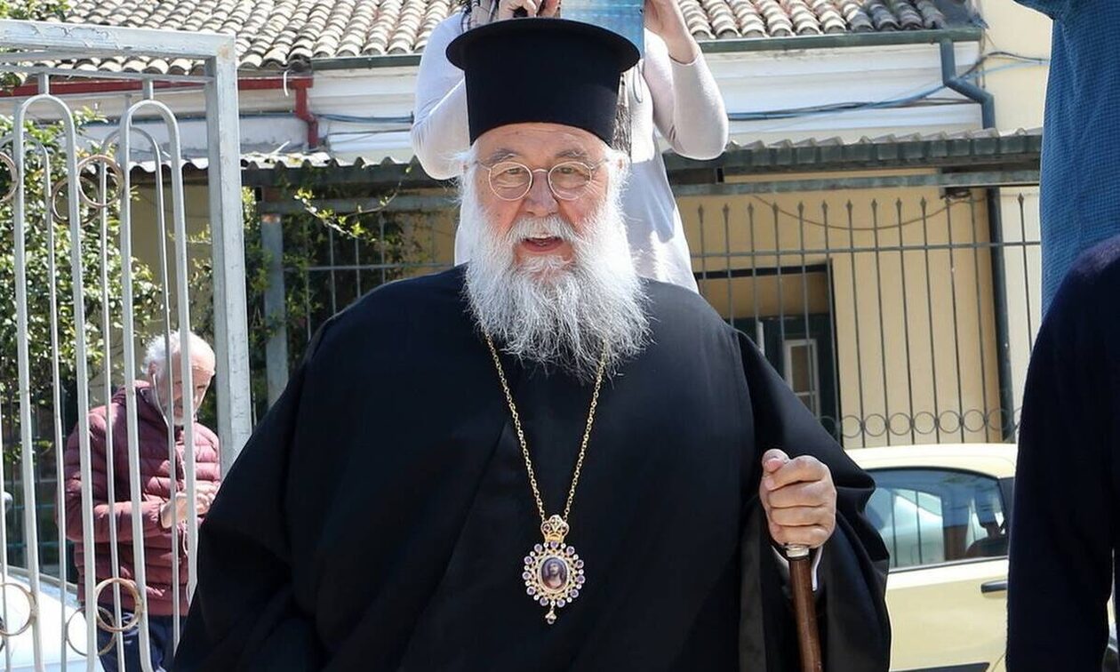 Μητρόπολη Κέρκυρας: Τι απαντά ο Μητροπολίτης Νεκτάριος για το viral βίντεο με το παιδί ΑμεΑ