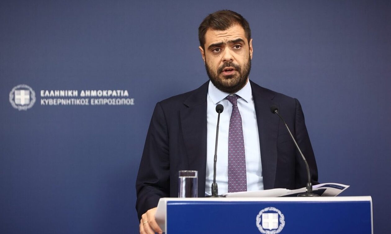 LIVE – Παύλος Μαρινάκης: Ενημέρωση πολιτικών συντακτών