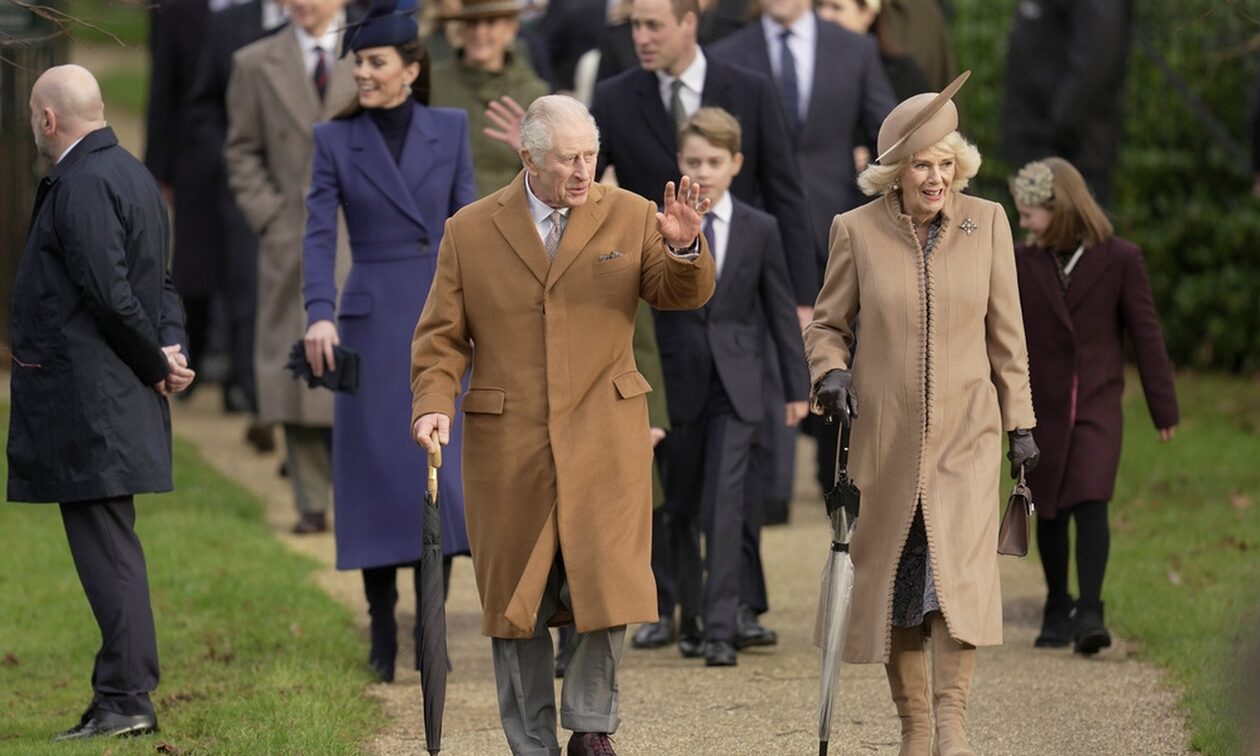 Bασιλιάς Κάρολος: Τι θα συμβεί αν δεν μπορεί να εκτελέσει τα καθήκοντά του; Τα τρία σενάρια