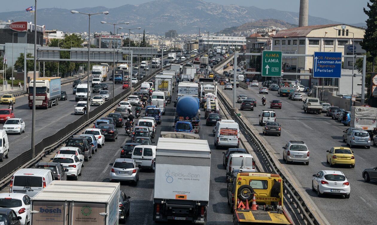 Κίνηση μετά δυσκολίας στον Κηφισό λόγω έργων