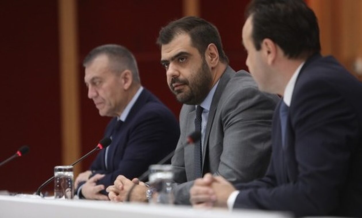 Μαρινάκης: Μας πλήγωσε όλους η τραγωδία με τον 31χρονο αστυνομικό στου Ρέντη