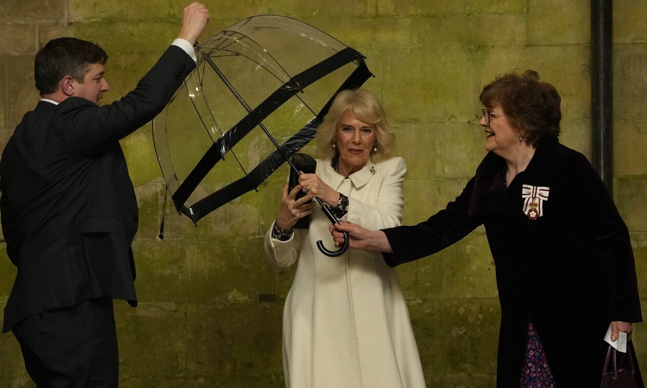 Η πρώτη δήλωση της Καμίλα για τον βασιλιά μετά τη διάγνωση του καρκίνου