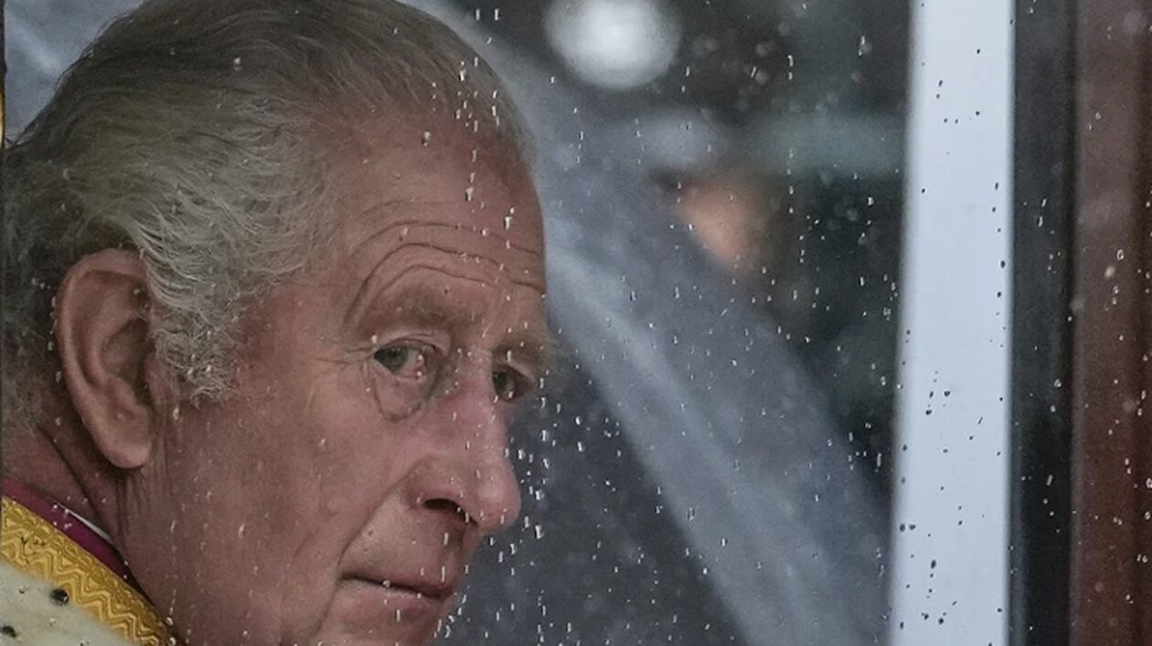 Ο βασιλιάς Κάρολος εκφράζει ευχαριστίες για τα μηνύματα υποστήριξης για την ασθένειά του