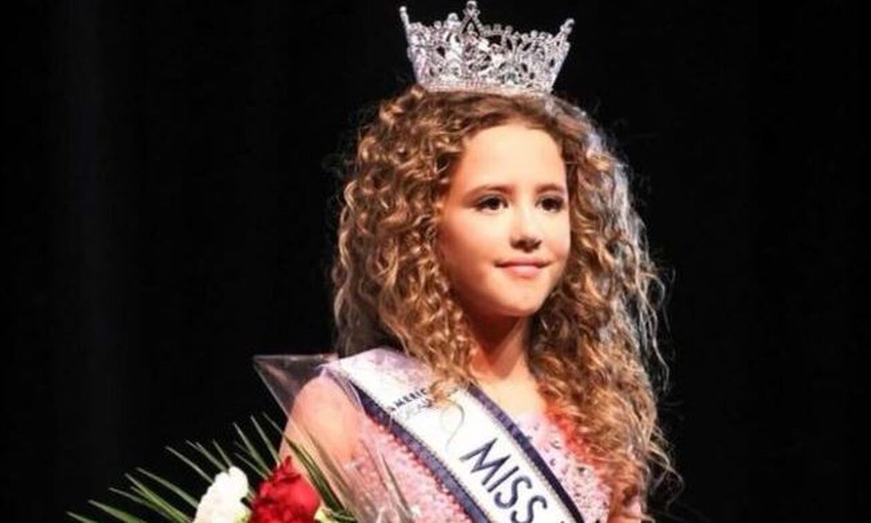 Σάλος με την Πέτρα Έκλεστοουν: Ενθάρρυνε την 11χρονη κόρη της να λάβει μέρος σε καλλιστεία