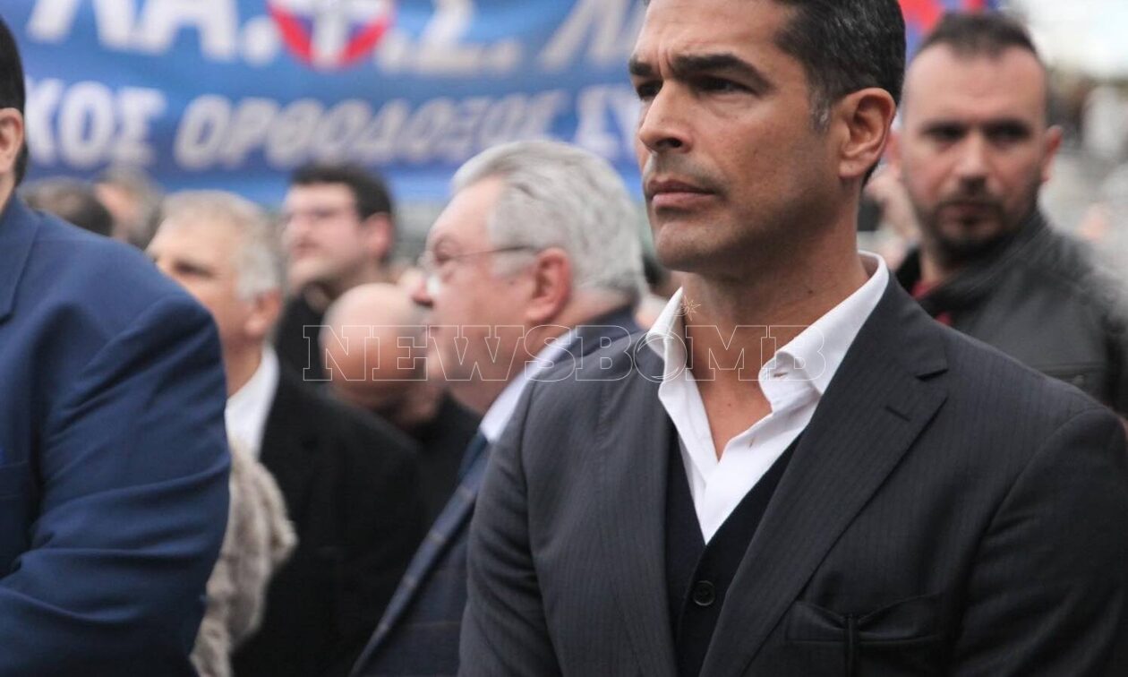 Νίκος Αναδιώτης: Διαδηλώνει εναντίον του γάμου στα ομόφυλα ζευγάρια