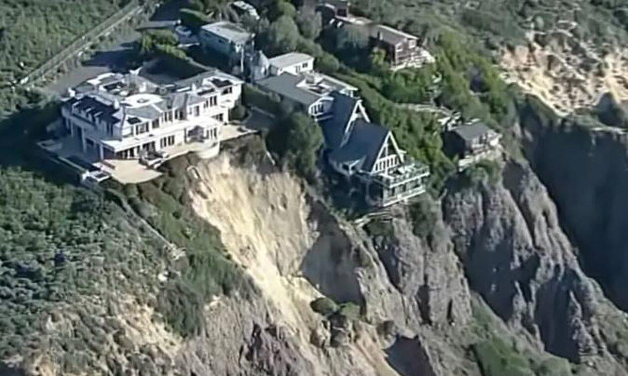 Kαλιφόρνια: Σπίτια εκατομμυρίων δολαρίων «κρέμονται» στο γκρεμό μετά απο κατολίσθηση