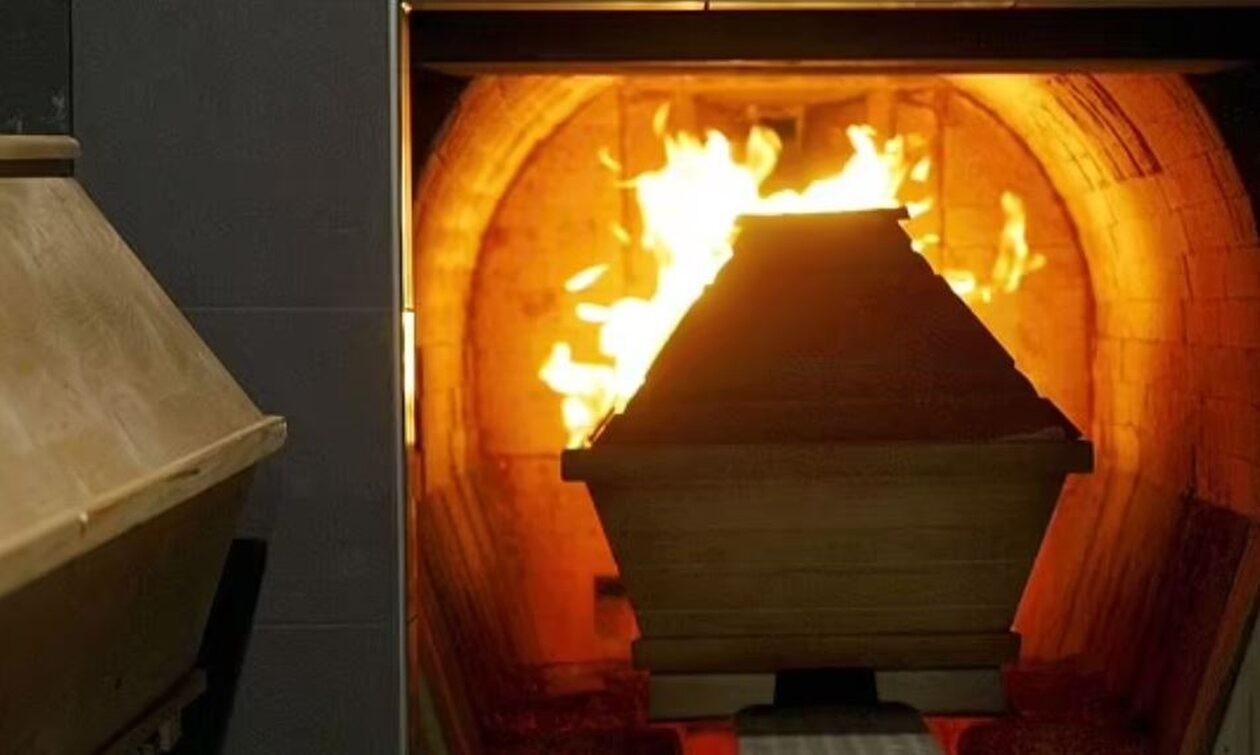 Ινδία: 52χρονη γυναίκα «αναστήθηκε» λίγο πριν την αποτέφρωσή της – Τρόμος στο γραφείο τελετών