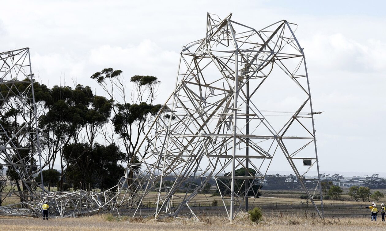 Αυστραλία: Ένας νεκρός και χιλιάδες άνθρωποι χωρίς ρεύμα από την κακοκαιρία