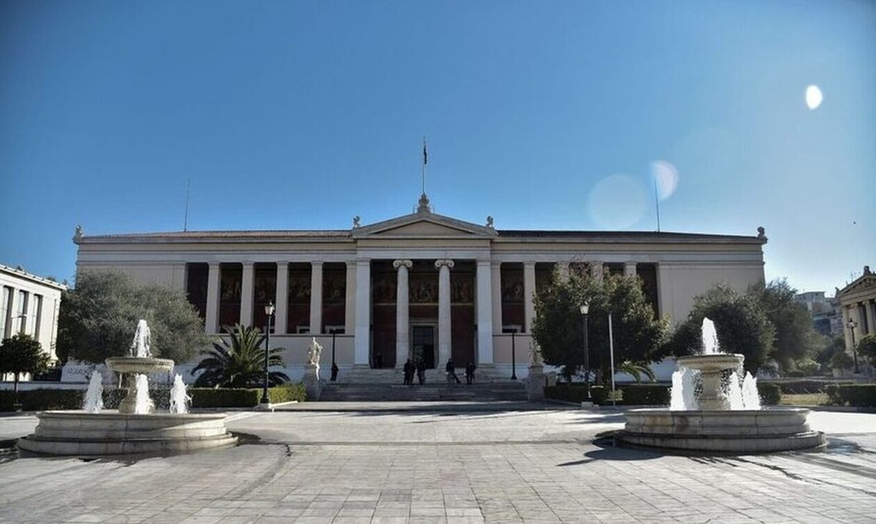 ΕΚΠΑ – Αντιπρύτανης Ευσταθόπουλος: Αρνείται ότι «κατέβασε» τον σέρβερ – Θα προσφύγω στη Δικαιοσύνη