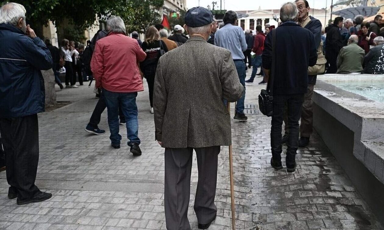 Συντάξεις Μαρτίου: Θα πληρωθούν ξανά νωρίτερα – Οι ημερομηνίες καταβολής των χρημάτων