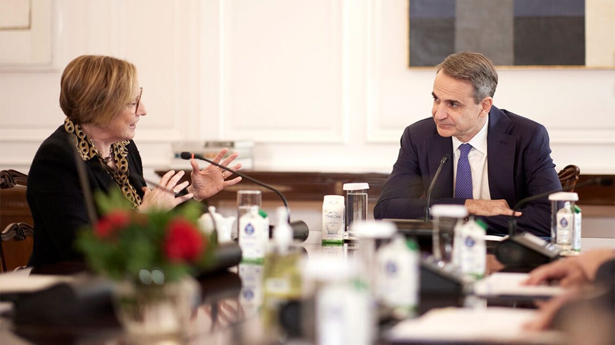 Ο Μητσοτάκης συναντήθηκε με τη διευθύνουσα σύμβουλο του ομίλου Vodafone – «Περιμένω να επενδύ