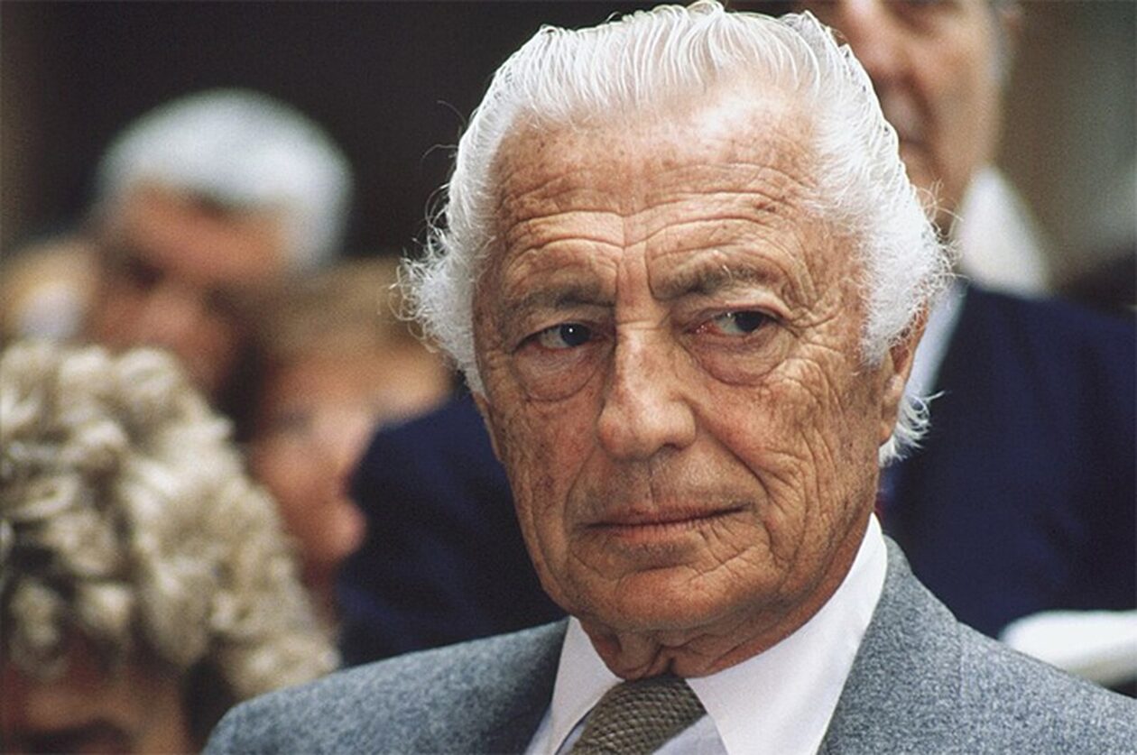 Άγριος πόλεμος μεταξύ των μελών της οικογένειας Ανιέλι – «Σφαγή» για τα δισεκατομμύρια της Fiat