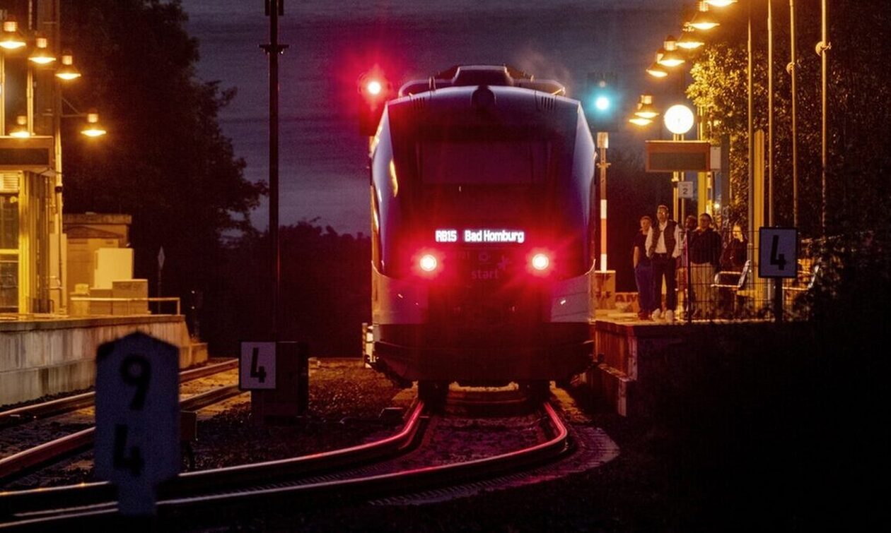 Γαλλία: Απεργία στους σιδηροδρόμους προκαλεί σοβαρά προβλήματα