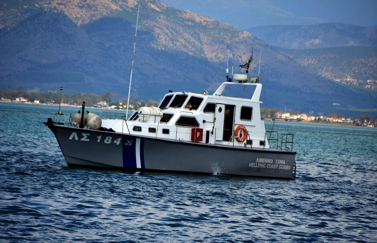 Χανιά: Μεγάλη επιχείρηση του Λιμενικού για δυο άτομα που αγνοούνται στα Σφακιά