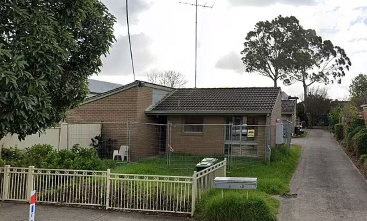 Φρίκη στην Αυστραλία: Κοιμόταν μαζί με το πτώμα του αδερφού της δίπλα σε σκουπίδια και αρουραίους