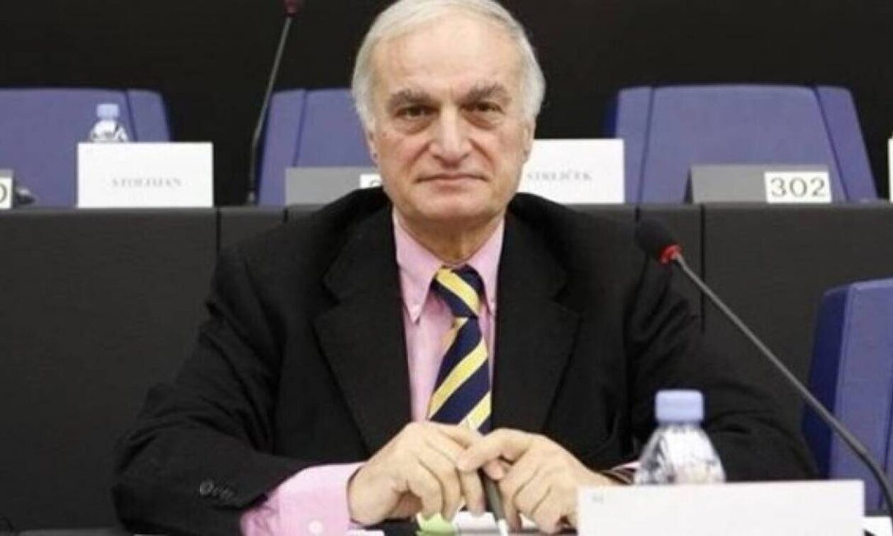 Μανώλης Μαυρομμάτης: Αυτή είναι η πασίγνωστη ηθοποιός που είναι σύζυγός του