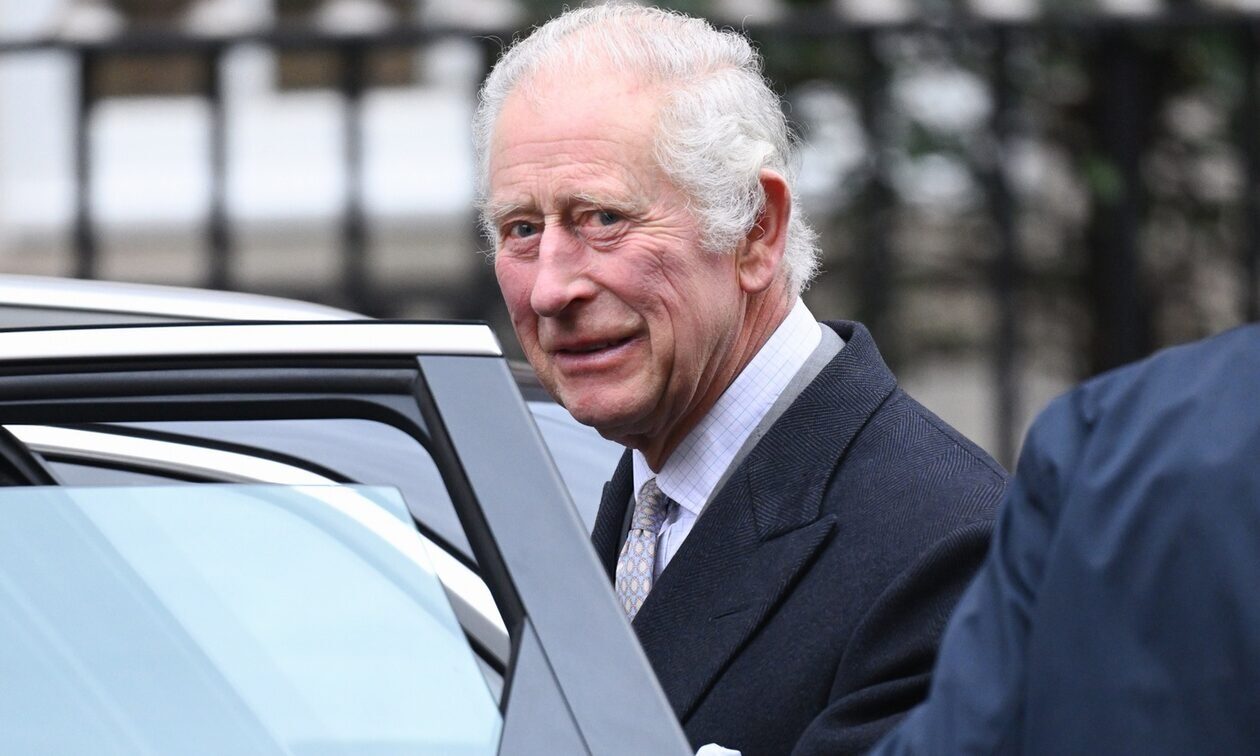 Ο λόγος που θα λείψει ο βασιλιάς Κάρολος από το μνημόσυνο του βασιλιά Κωνσταντίνου