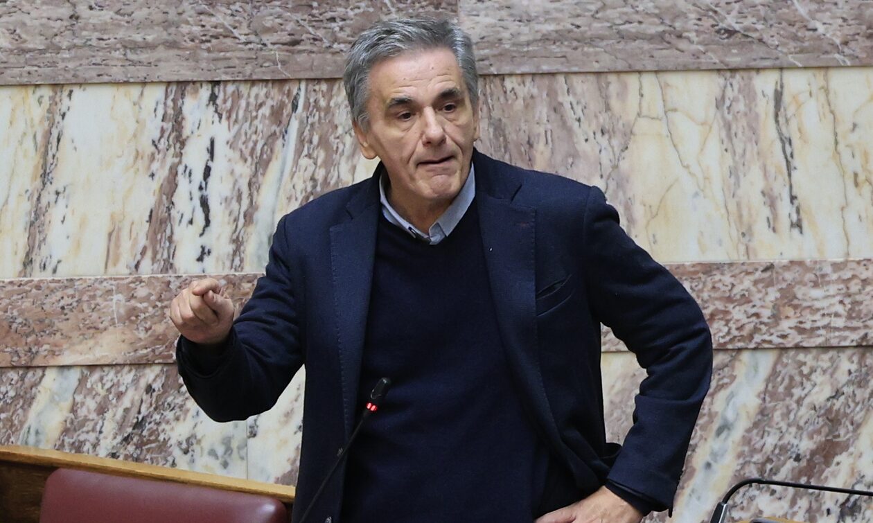 Τσακαλώτος σε Τσίπρα: Όχι Αλέξη μου δεν φύγαμε γιατί χάσαμε…