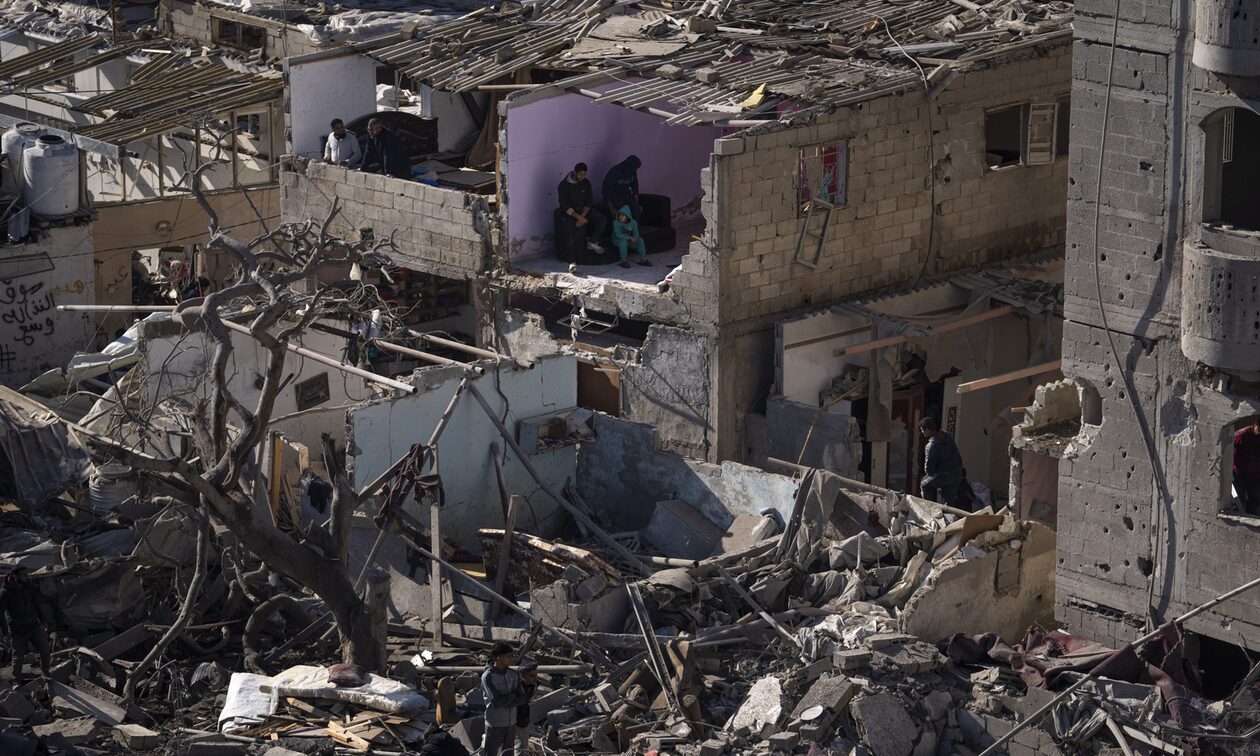 Πόλεμος στη Γάζα: Νέα έφοδος ισραηλινών στρατιωτών στο νοσοκομείο Νάσερ