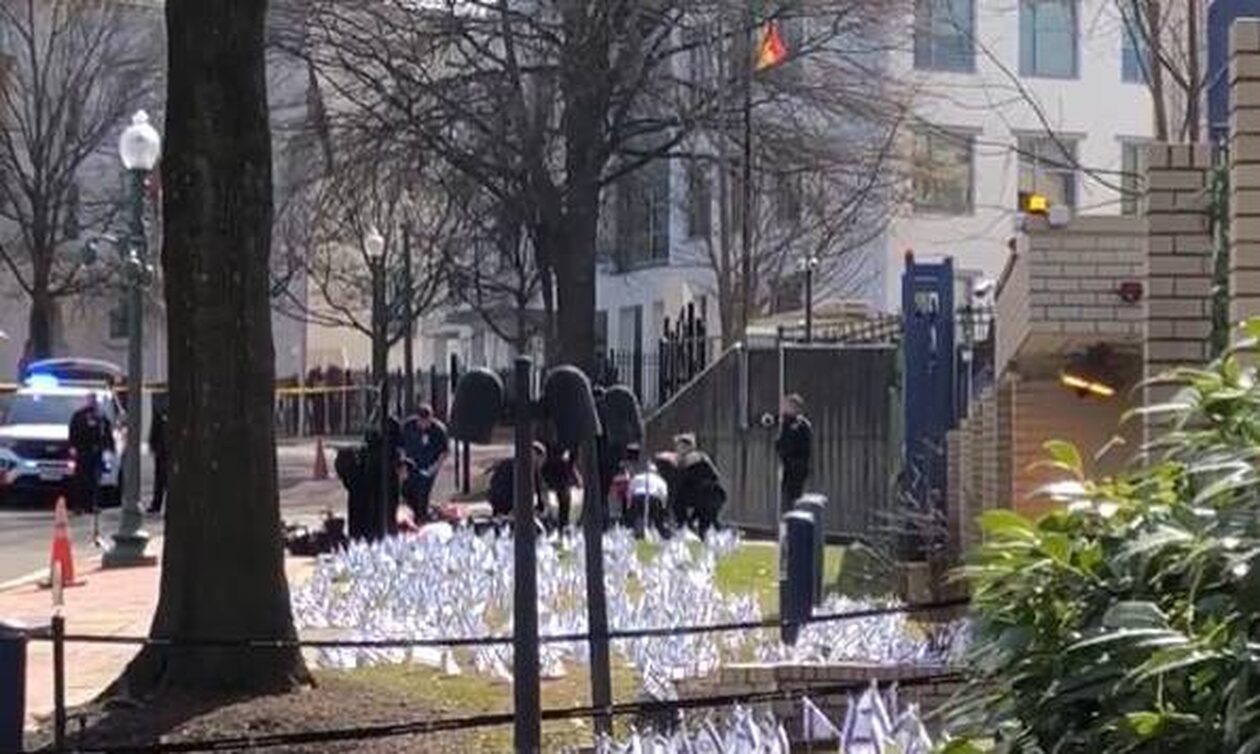 Άνδρας αυτοπυρπολήθηκε έξω από την ισραηλινή πρεσβεία στην Ουάσιγκτον