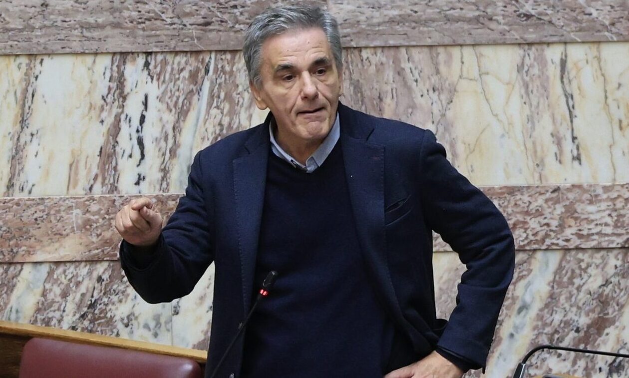 Τσακαλώτος: Εκνευρισμός επειδή του ακύρωσαν συνέντευξη για να βγει ο Κασσελάκης