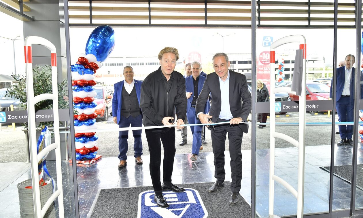 Το ανανεωμένο Mega ΑΒ Βασιλόπουλος στην Νέα Ερυθραία μας περιμένει να το επισκεφτούμε!