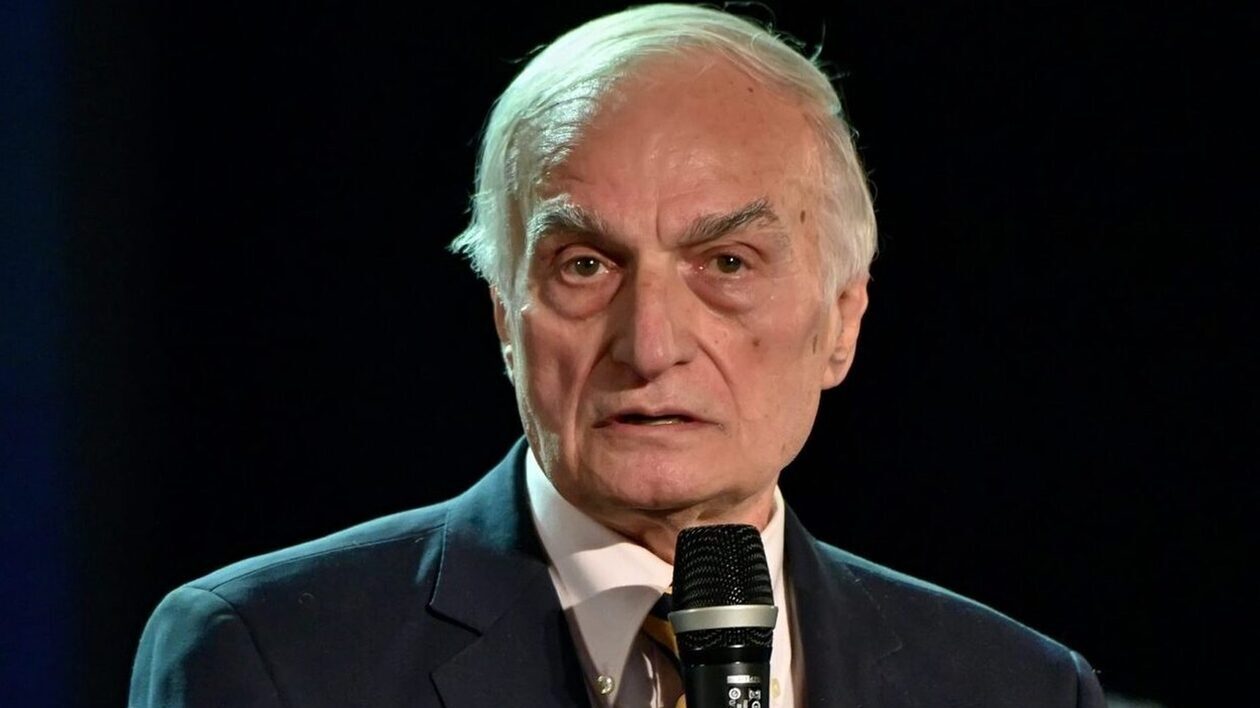 Βελτιώνεται ελαφρώς η υγεία του Μανώλη Μαυρομάτη – Σε κρίσιμη κατάσταση παραμένει η σύζυγός του
