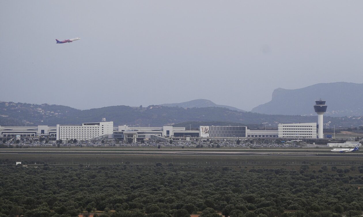 Αντιδρά η ΑΔΕΔΥ στην απόφαση να κριθεί παράνομη η απεργία των ελεγκτών εναέριας κυκλοφορίας