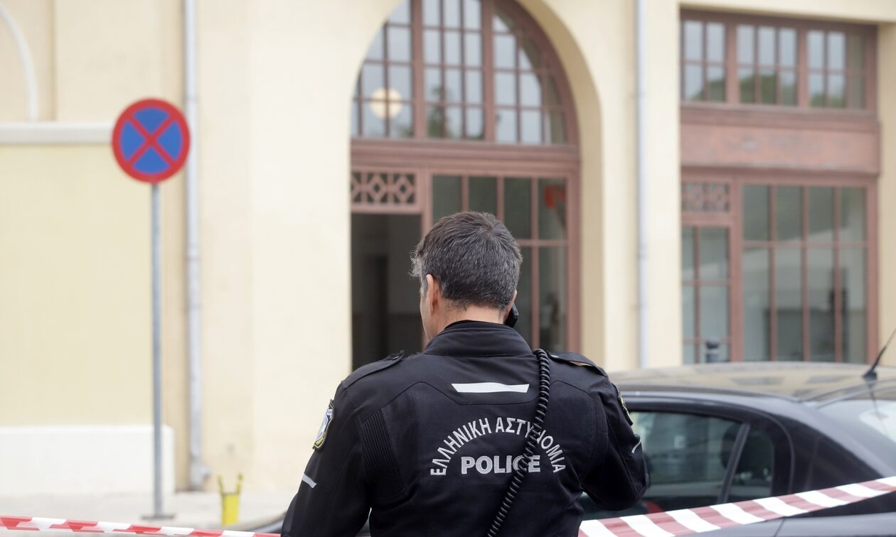 Ο αρχηγός της οργάνωσης τηλεφώνησε και απείλησε την εισαγγελέα μέσα από τις φυλακές Δομοκού