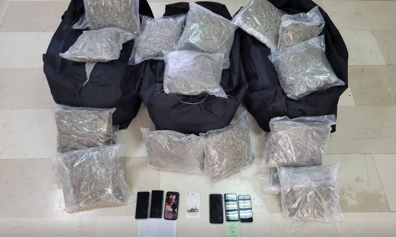 Ιωάννινα: Κινηματογραφική καταδίωξη με 4 συλλήψεις και κατάσχεση μεγάλης ποσότητας χασίς