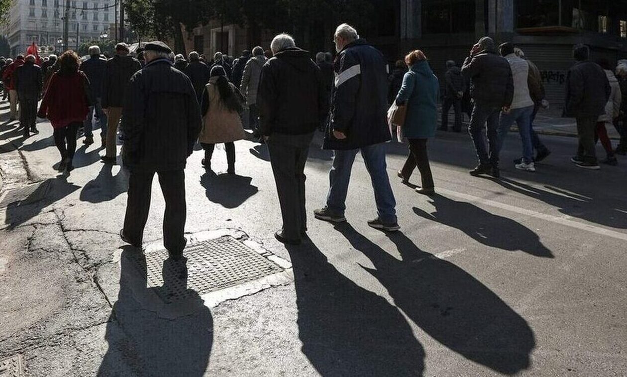 Ασφαλιστικό: Έρχονται τρεις ανατροπές – Οι μεγάλες αλλαγές στις συντάξεις
