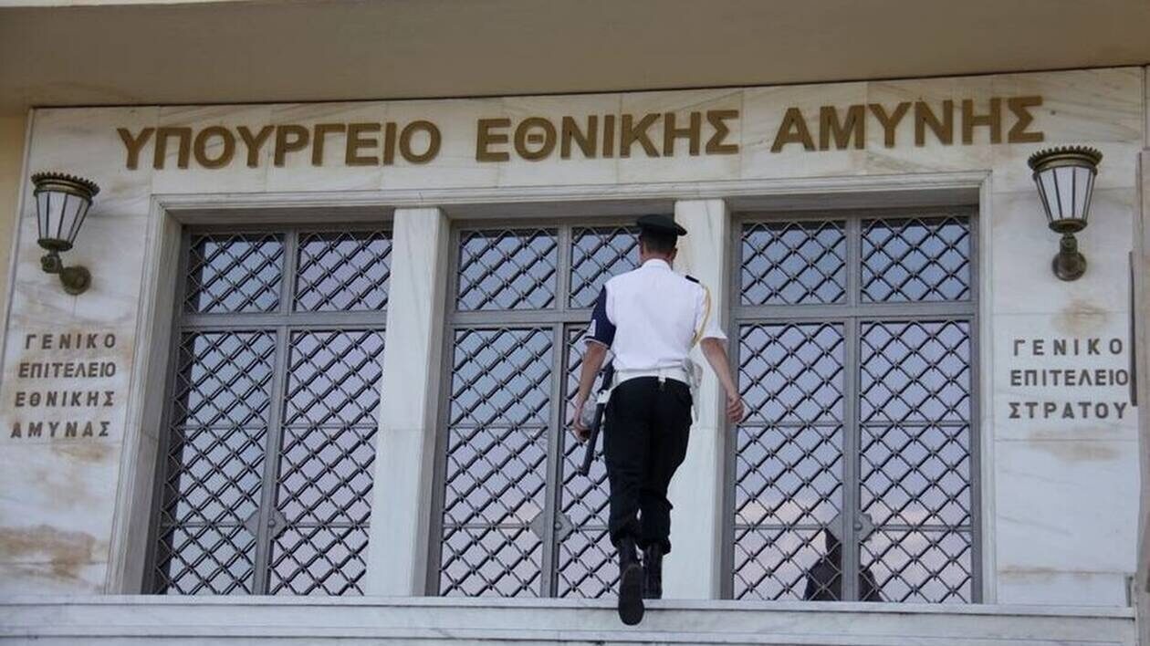 Νέες έκτακτες κρίσεις ανώτατων αξιωματικών των Ενόπλων Δυνάμεων