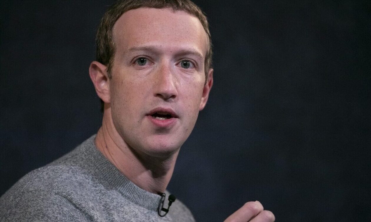 Ινδία: «Μαγνήτισε τα βλέμματα» ο Μαρκ Ζούκερμπεργκ με το εντυπωσιακό σακάκι του στον χλιδάτο γάμο