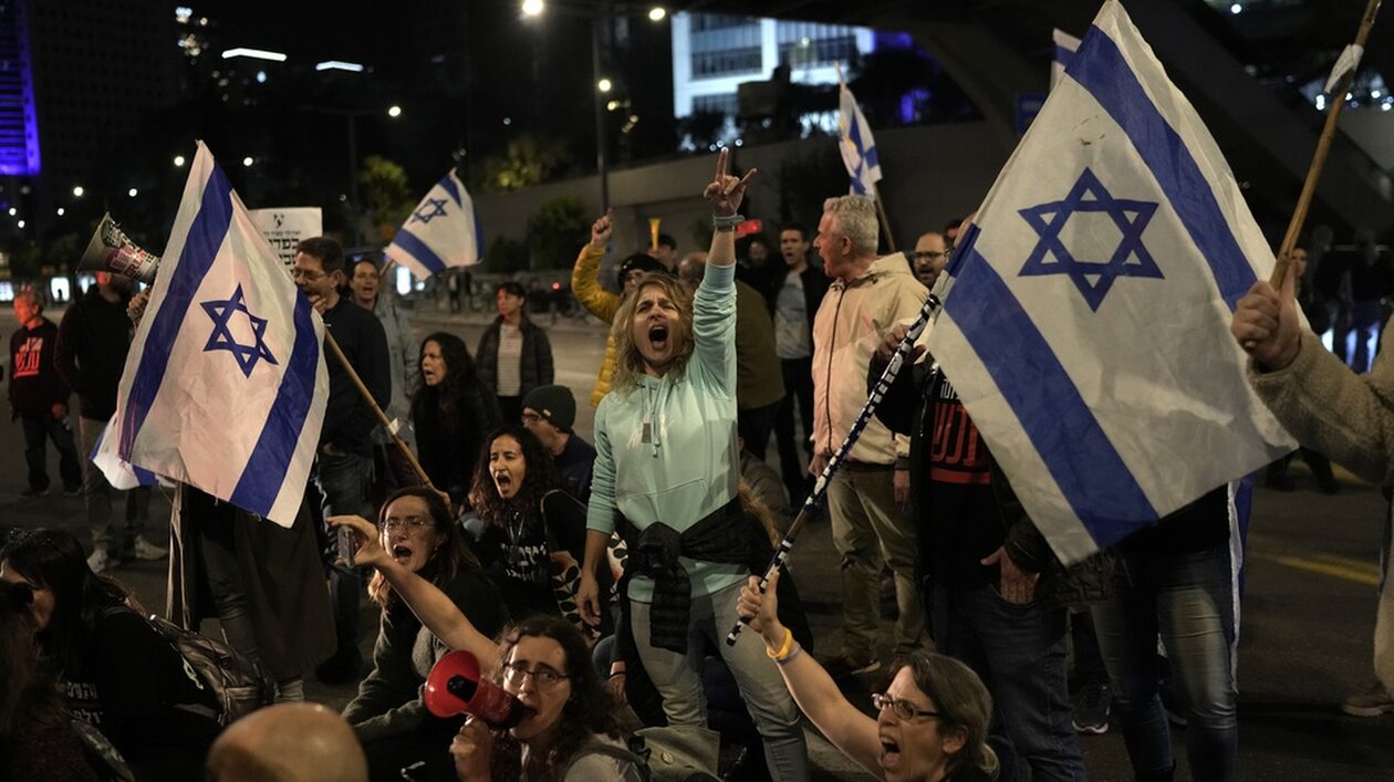 Πόλεμος στο Ισραήλ: Μεγάλη πορεία συγγενών ομήρων προς την Ιερουσαλήμ