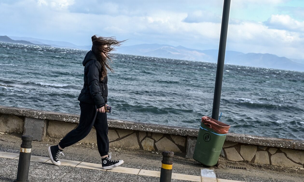 Καιρός: Ανατροπή με το πολικό κύμα – Νέα πρόβλεψη Μαρουσάκη