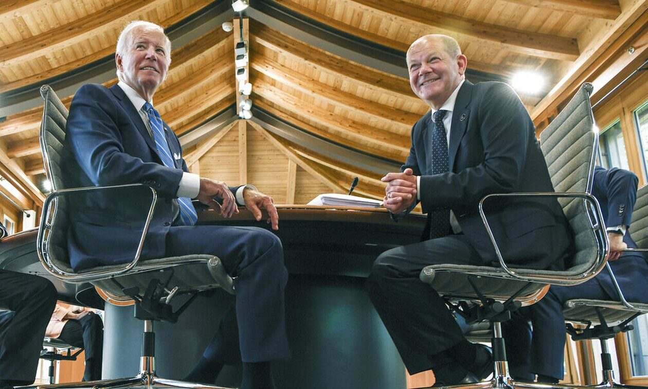 Πανικός στο ΝΑΤΟ από τη διαρροή εγγράφων στη Μόσχα -Βλέπουν τον Σολτς ως «χρήσιμο ηλίθιο» της Ρωσίας