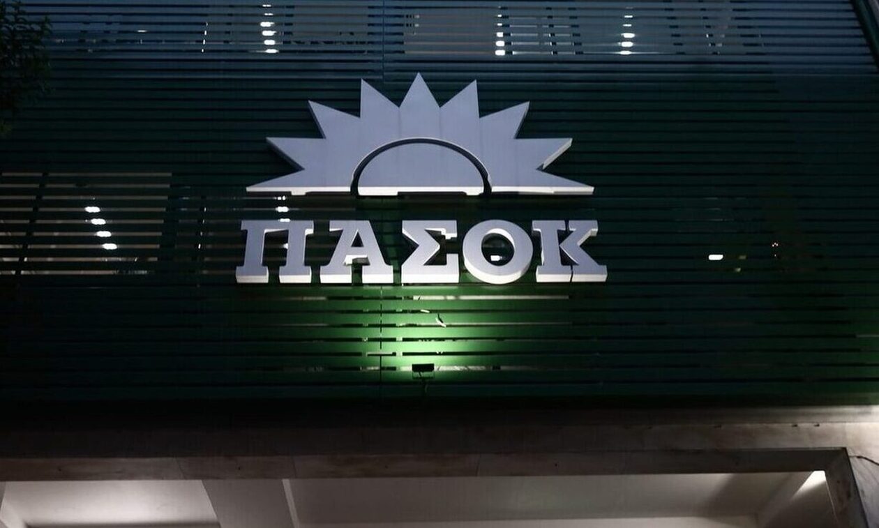 ΠΑΣΟΚ: Σε «χαμηλή πτήση» – Στις μυλόπετρες ΣΥΡΙΖΑ και Ελληνικής Λύσης – Δεν λάμπει ο πράσινος ήλιος