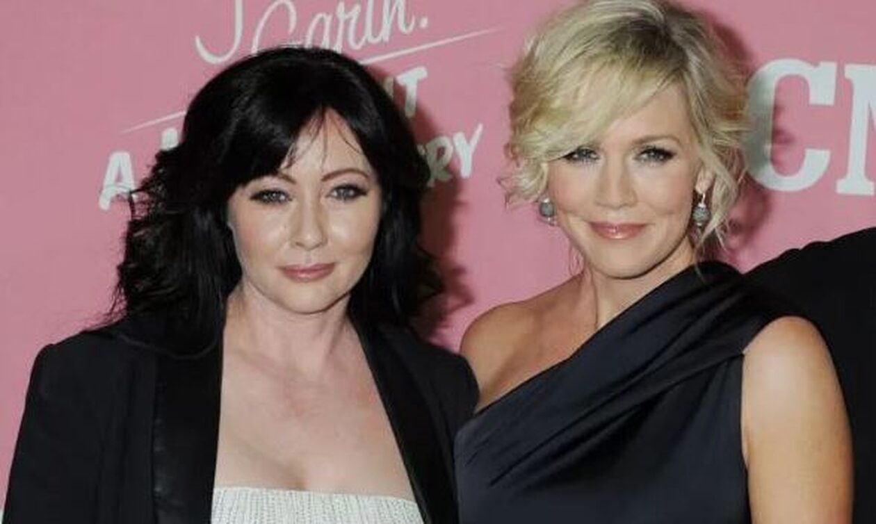 Μπέβερλι Χιλς: Γιατί «σφάζονταν» η «Μπρέντα και η Κέλι» στα γυρίσματα της αγαπημένης σειράς